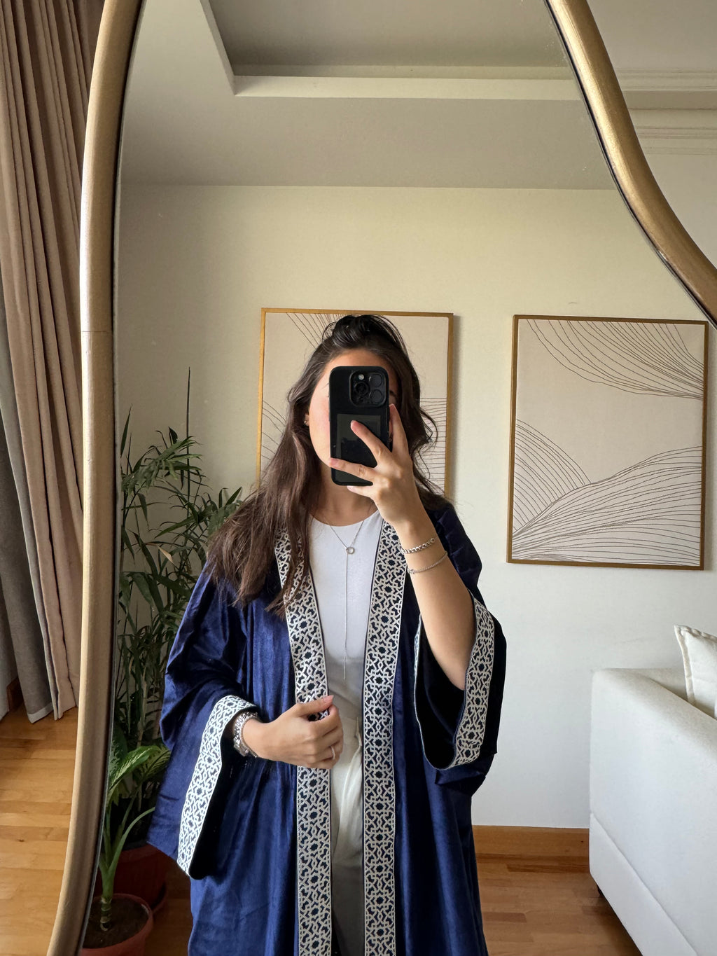 Velvet Kaftan- Navy                  (Pre-Order) (5-7 days)