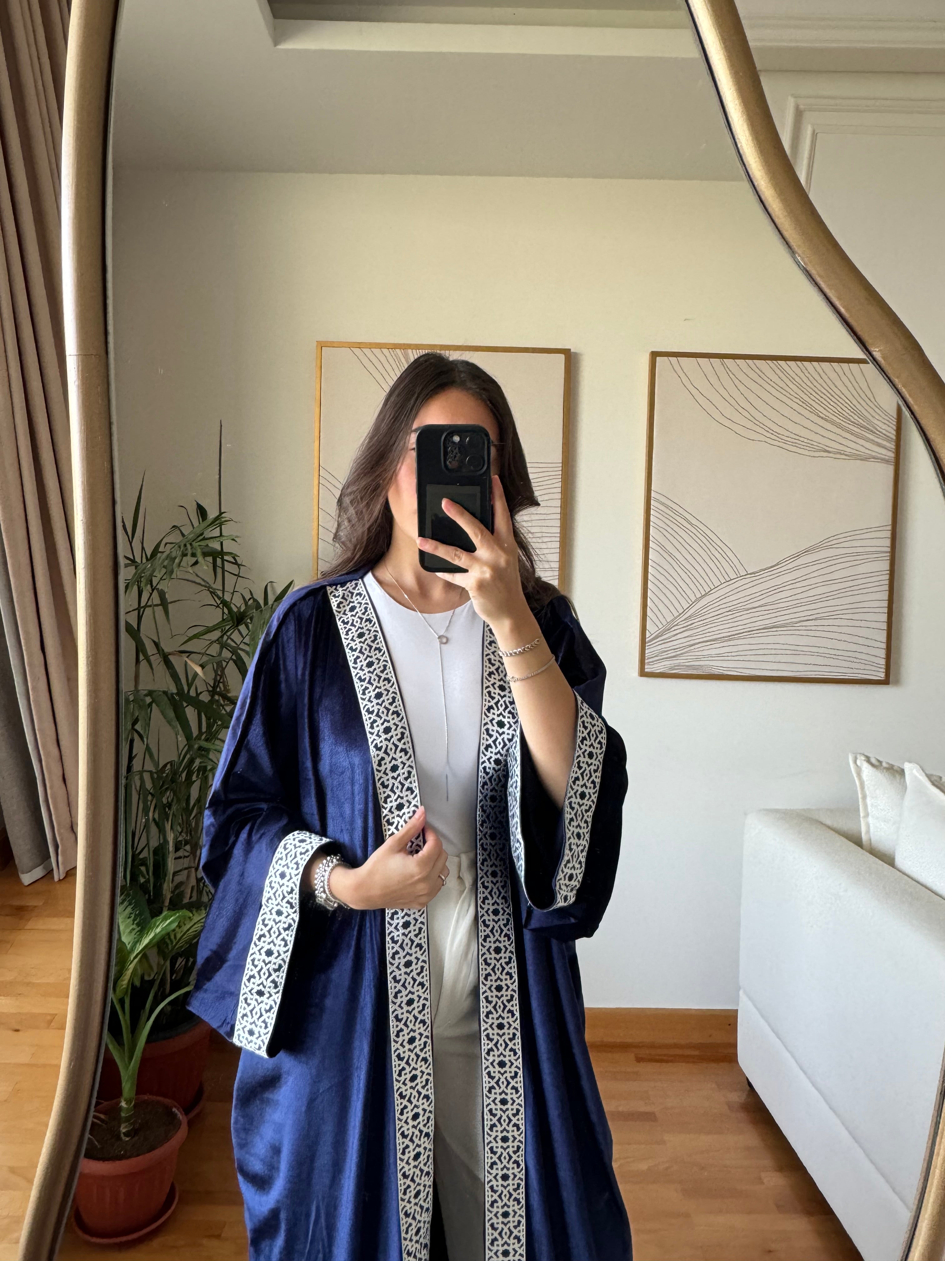 Velvet Kaftan- Navy                  (Pre-Order) (5-7 days)