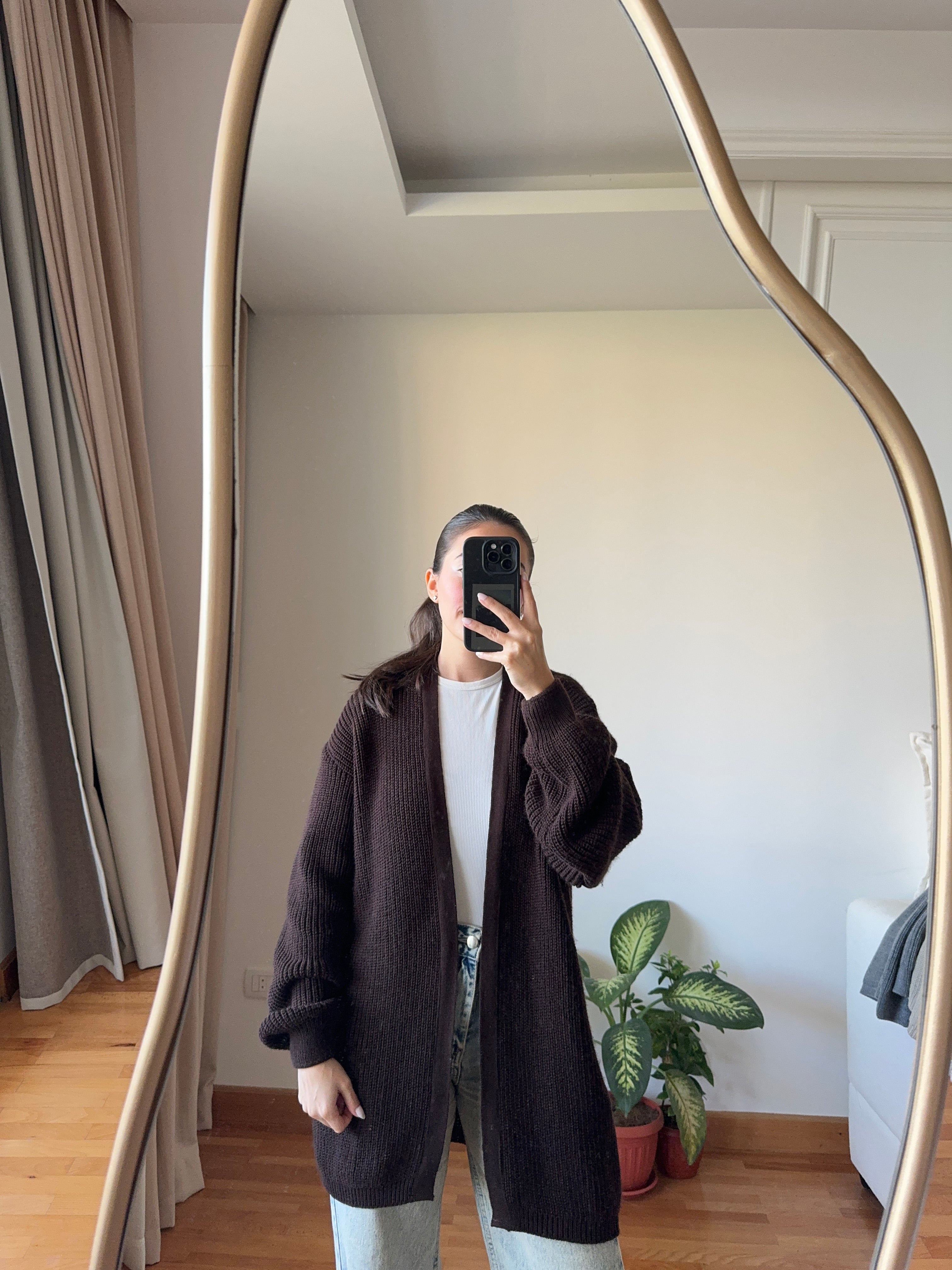 Short Knitted Cardigan-Brown
