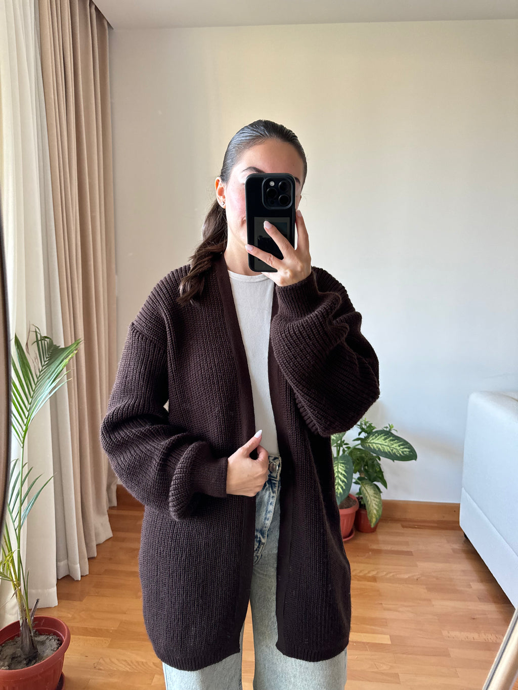 Short Knitted Cardigan-Brown