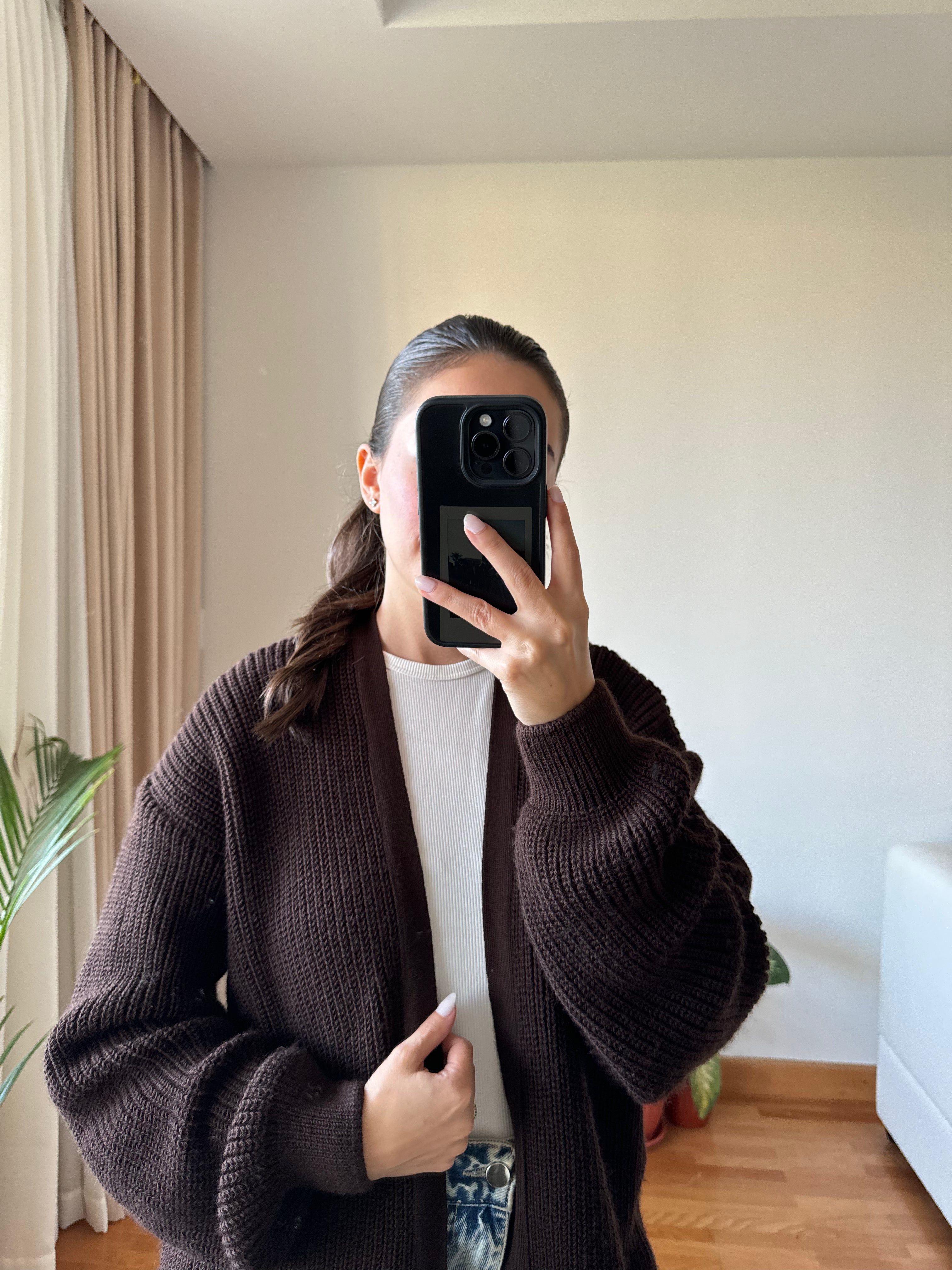 Short Knitted Cardigan-Brown