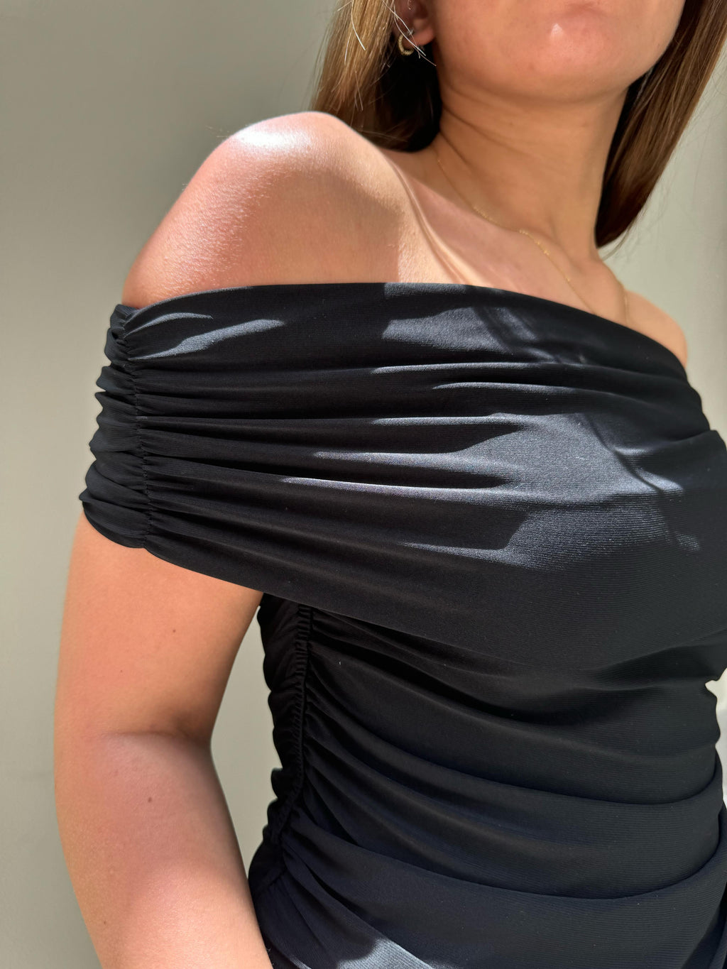 Off Shoulder Top – Black